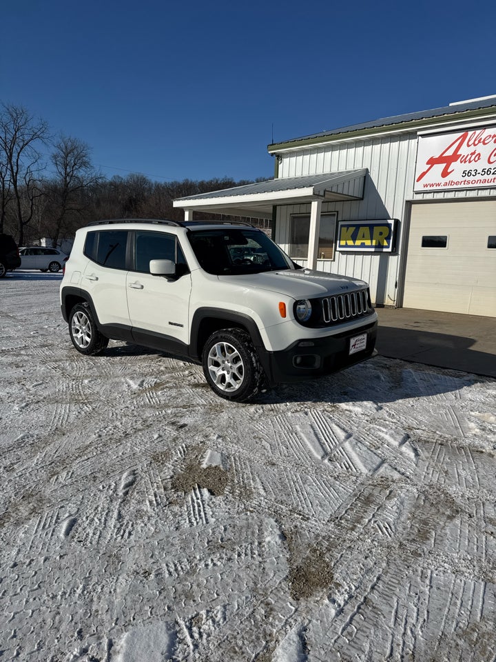 2016 Jeep Renegade 4WD 4dr Latitude