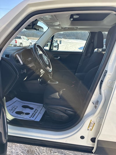 2016 Jeep Renegade 4WD 4dr Latitude