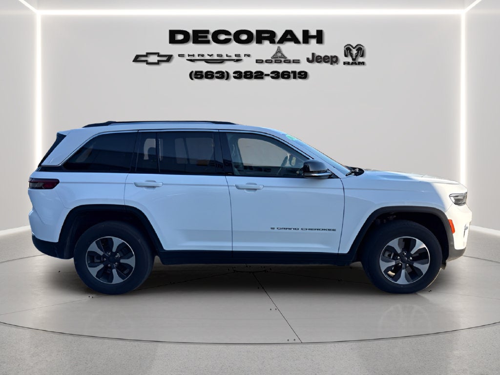 2023 Jeep Grand Cherokee 4xe Base