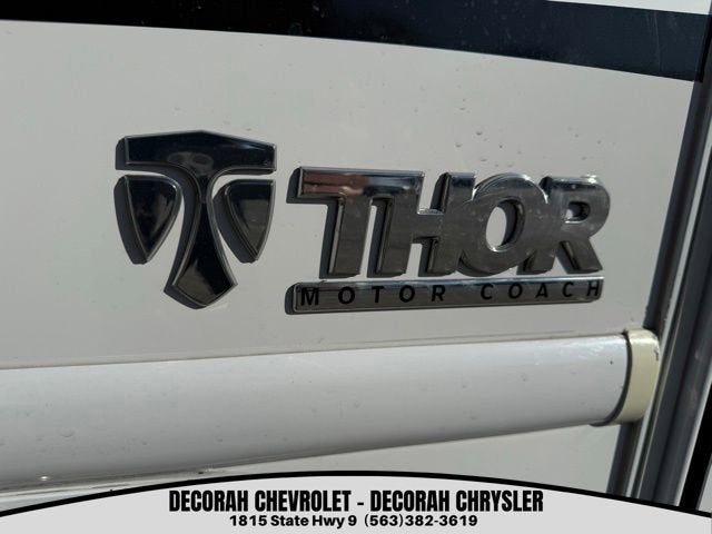 2022 Ford Transit Cutaway Base