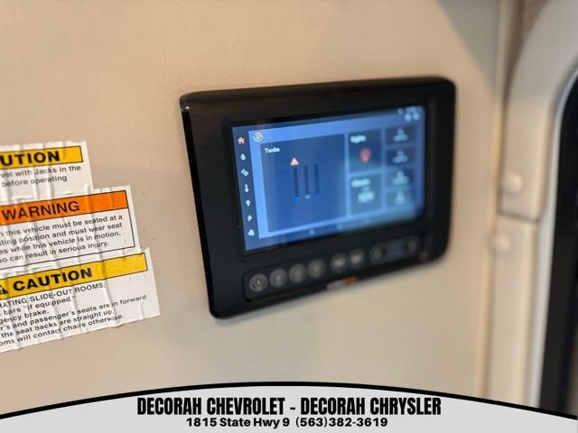 2022 Ford Transit Cutaway Base