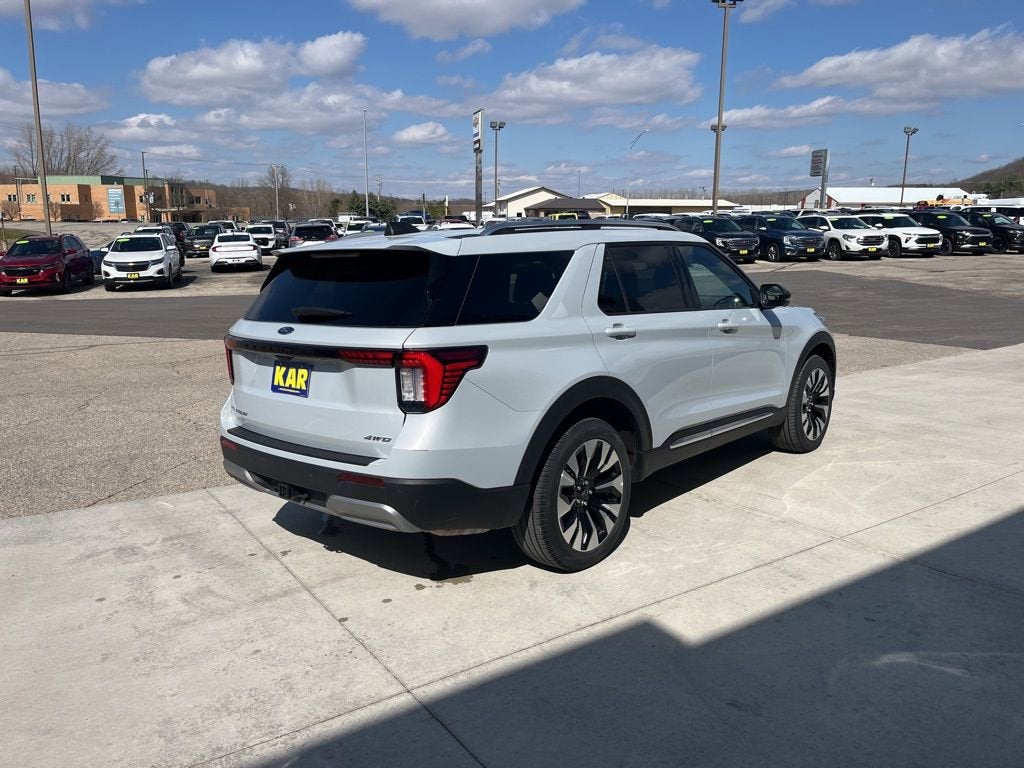 2025 Ford Explorer Platinum