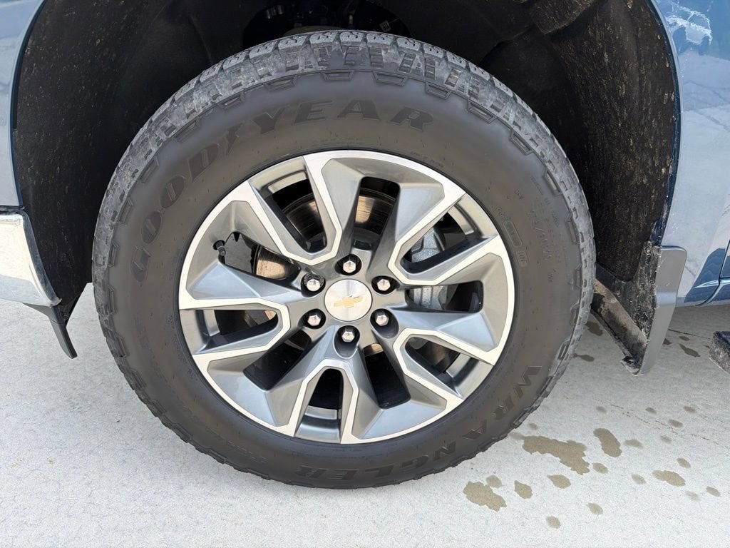 2024 Chevrolet Silverado 1500 LT (2FL)
