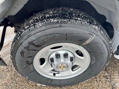 2025 Chevrolet Express Cargo 3500 WT