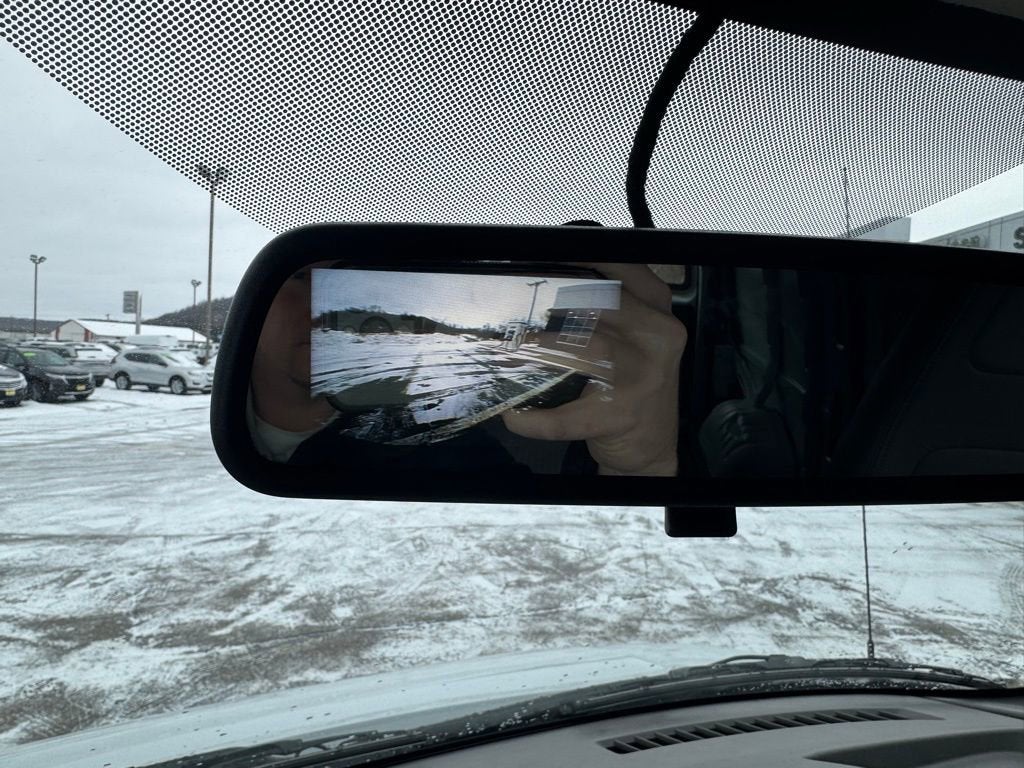 2025 Chevrolet Express Cargo 3500 WT