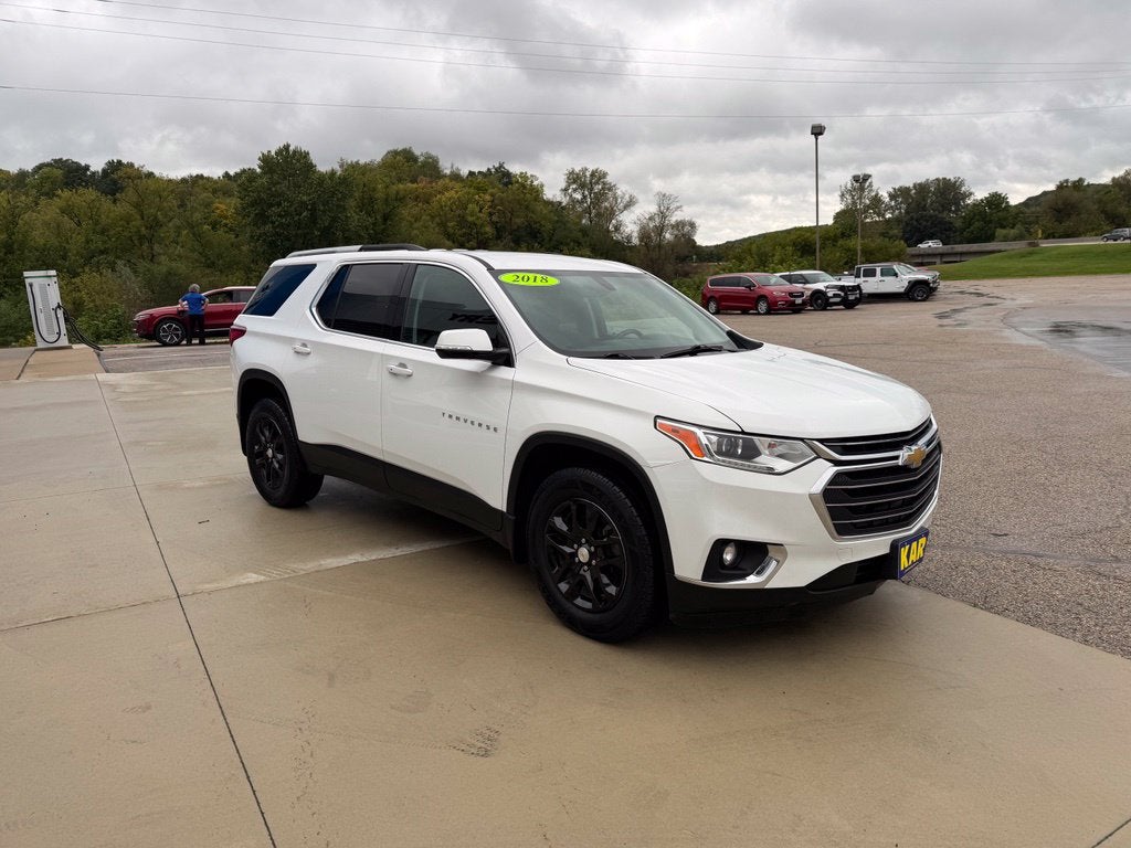 2018 Chevrolet Traverse LT Cloth