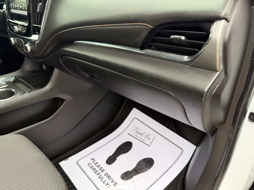 2018 Chevrolet Traverse LT Cloth
