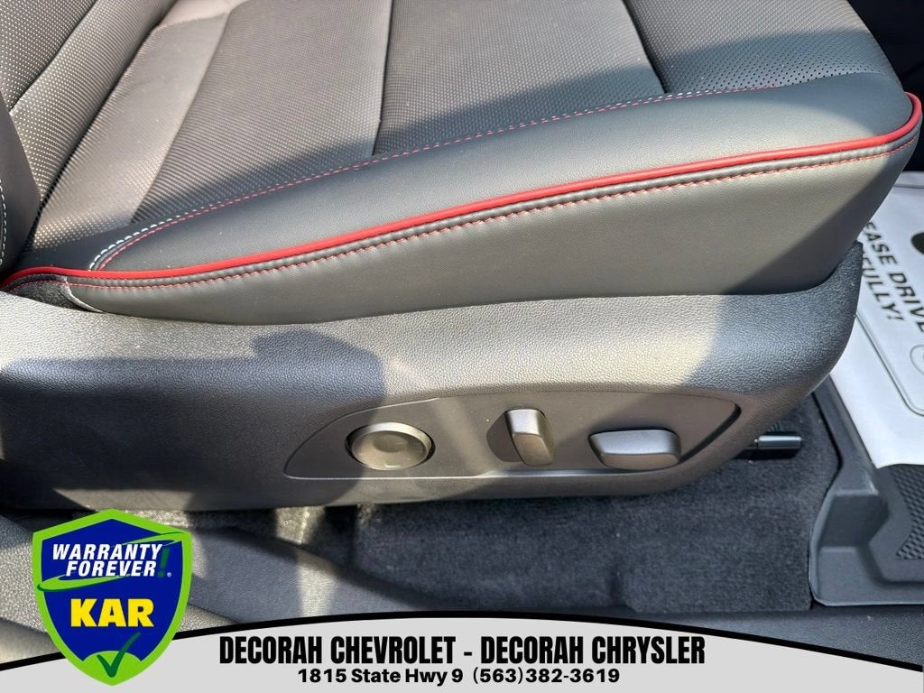 2027 Chevrolet Traverse RS