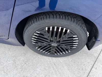 2024 Nissan LEAF SV PLUS