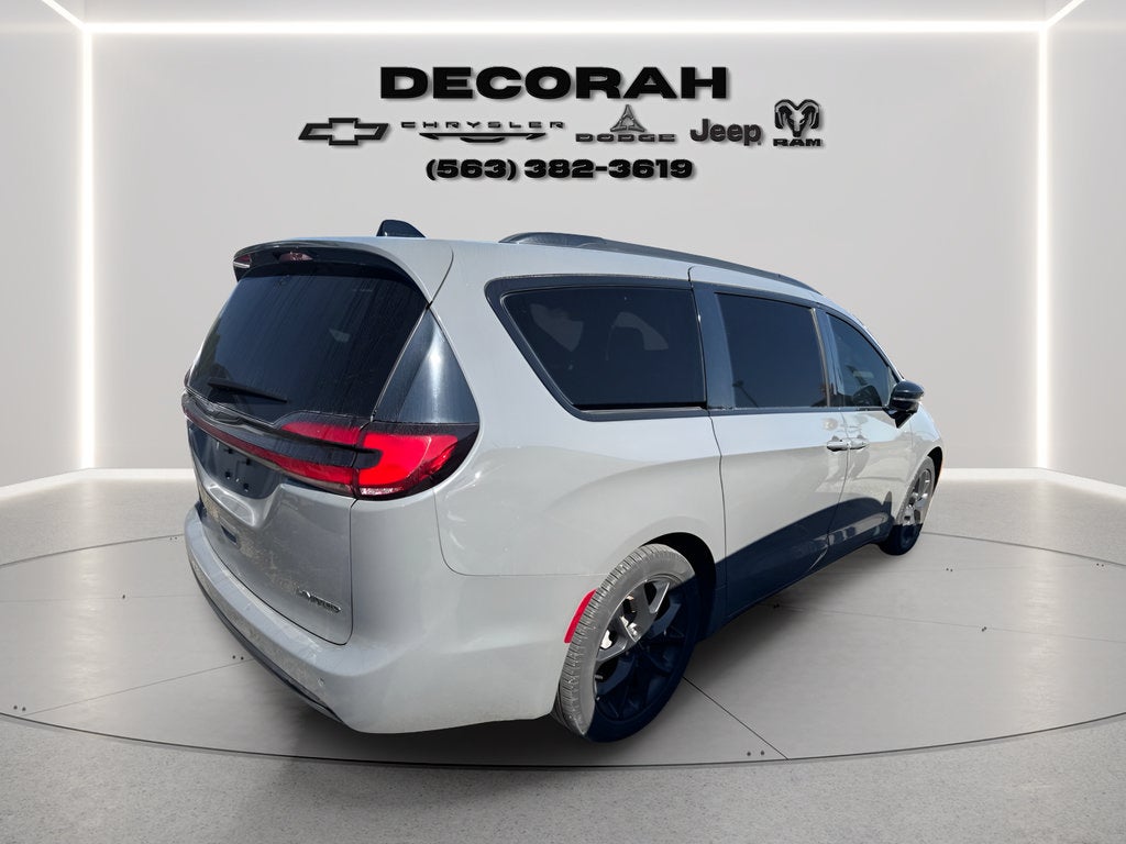 2025 Chrysler Pacifica Limited