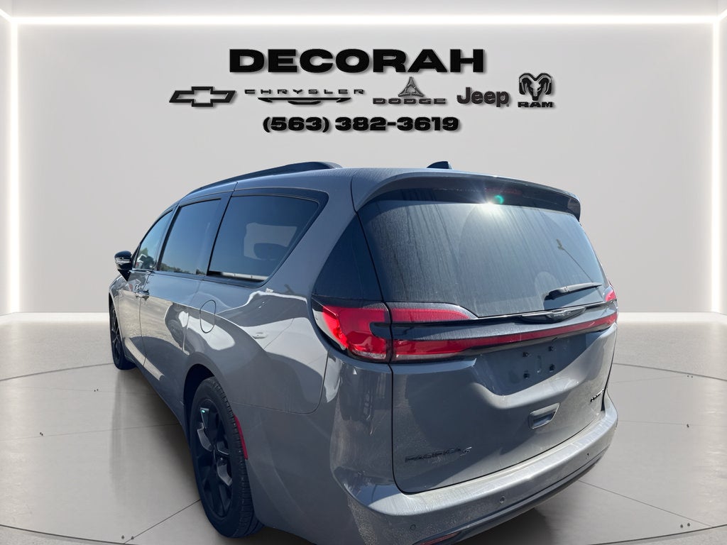 2025 Chrysler Pacifica Limited