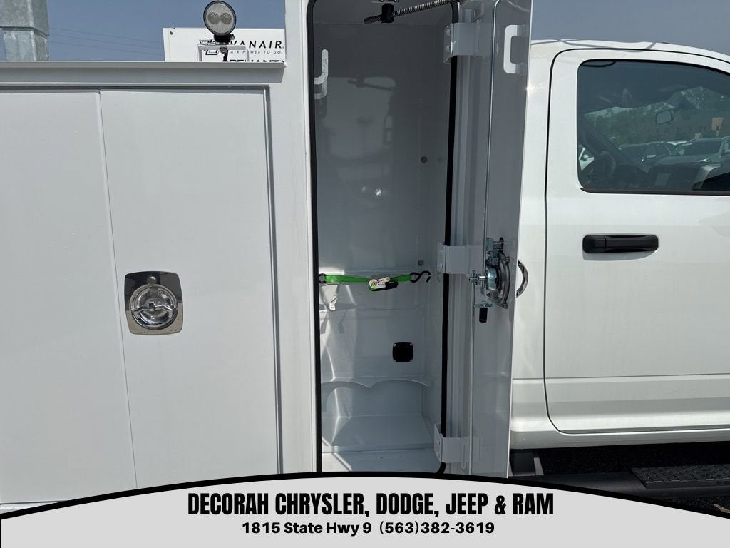 2024 RAM 5500 Chassis Cab Tradesman