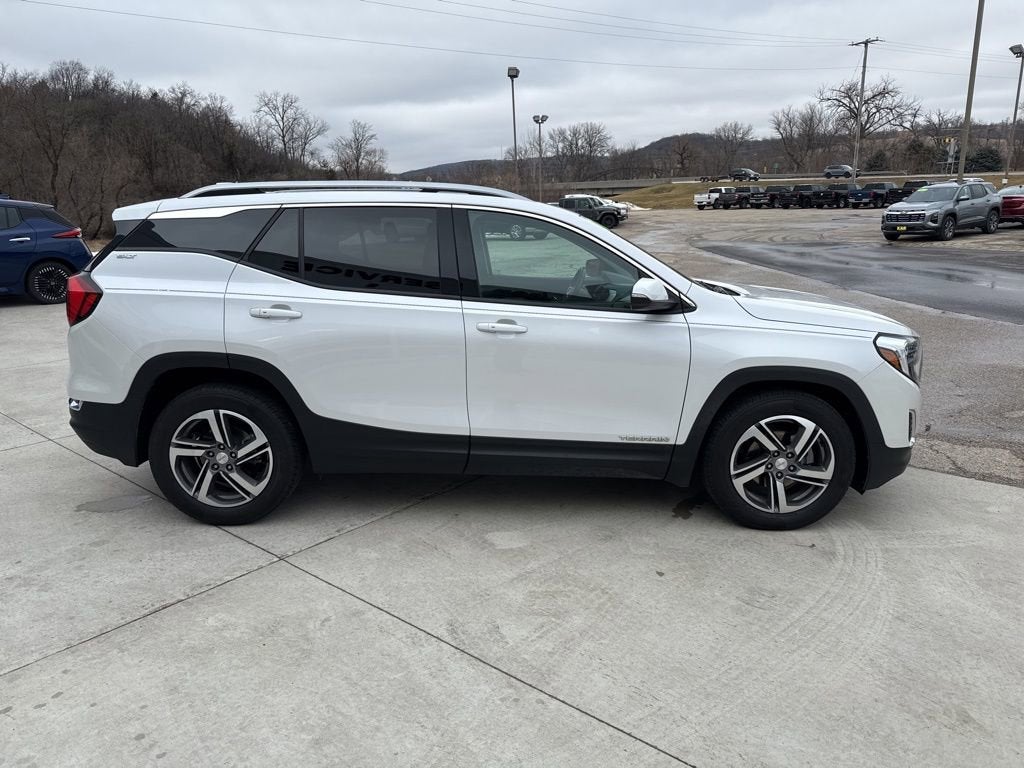 2020 GMC Terrain SLT