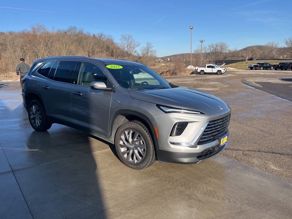 2025 Buick Enclave Preferred